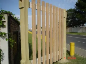 Palisade Fencing